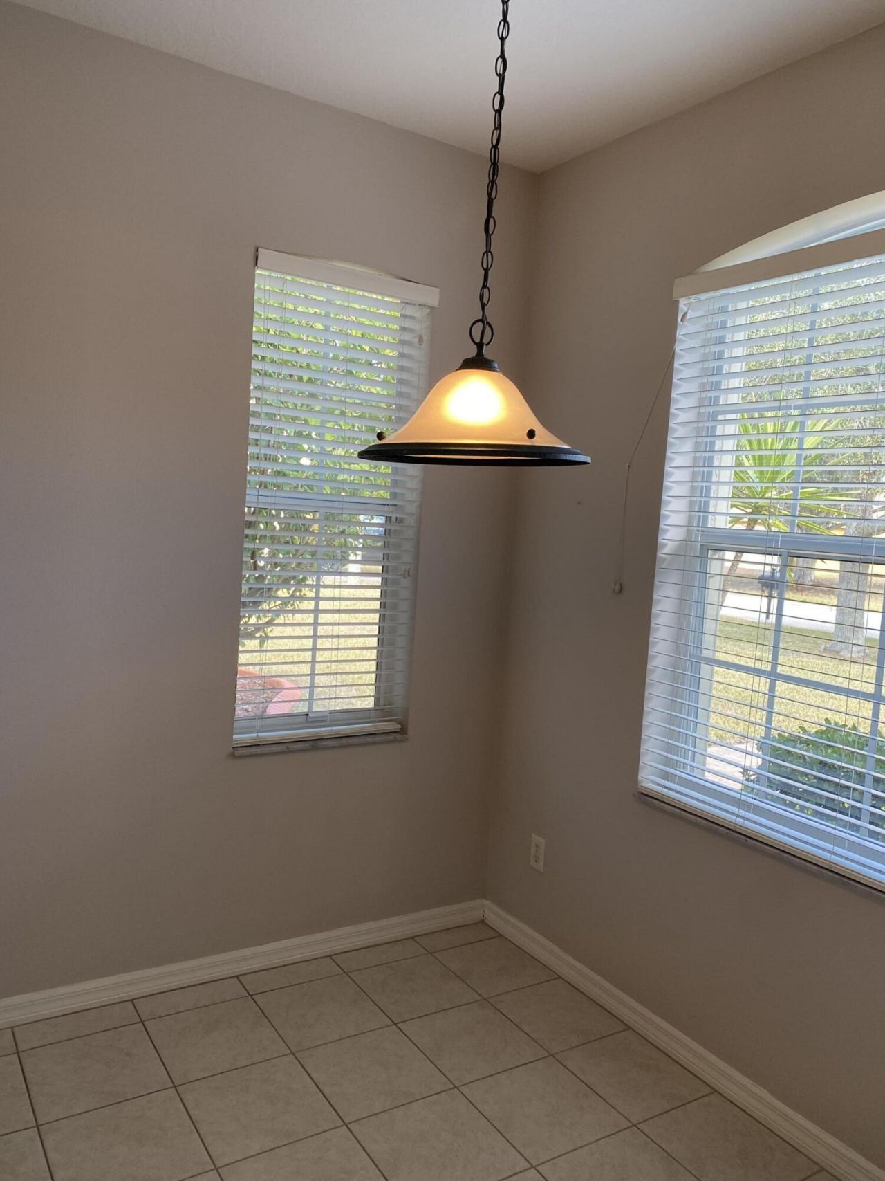 546 Waverly Circle, Port Saint Lucie, FL 34983 Photo