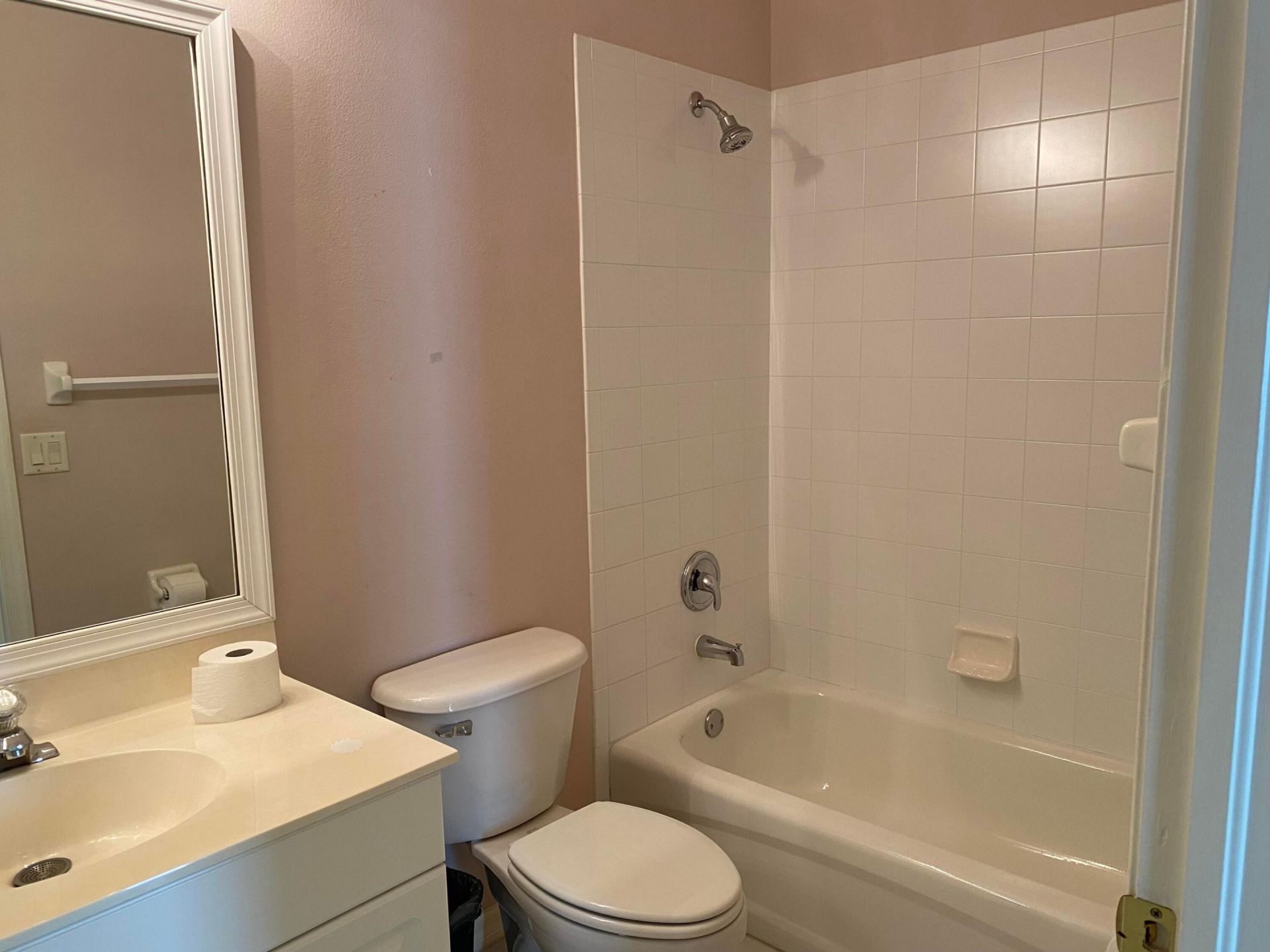 546 Waverly Circle, Port Saint Lucie, FL 34983 Photo