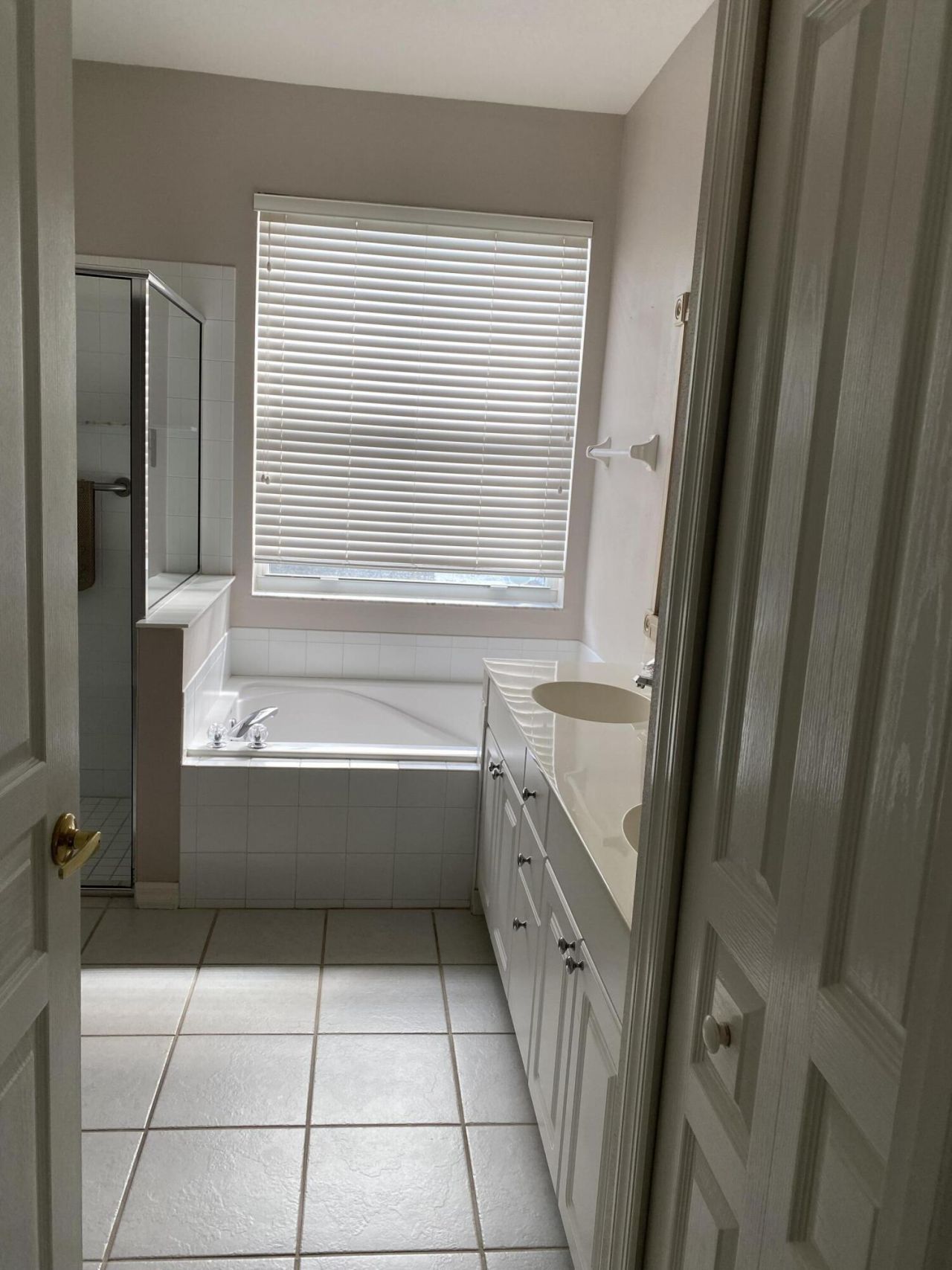 546 Waverly Circle, Port Saint Lucie, FL 34983 Photo