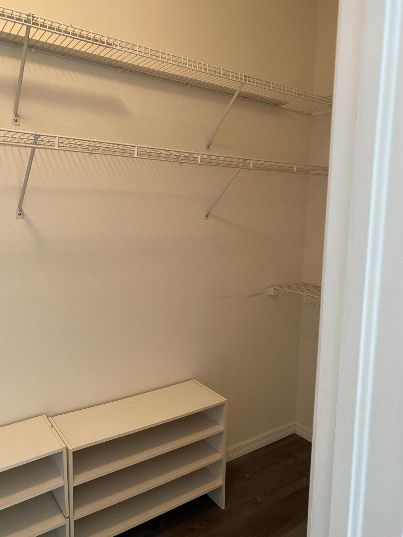 546 Waverly Circle, Port Saint Lucie, FL 34983 Photo