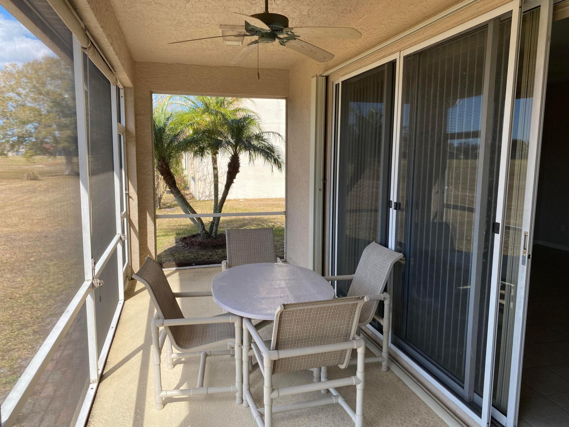 546 Waverly Circle, Port Saint Lucie, FL 34983 Photo