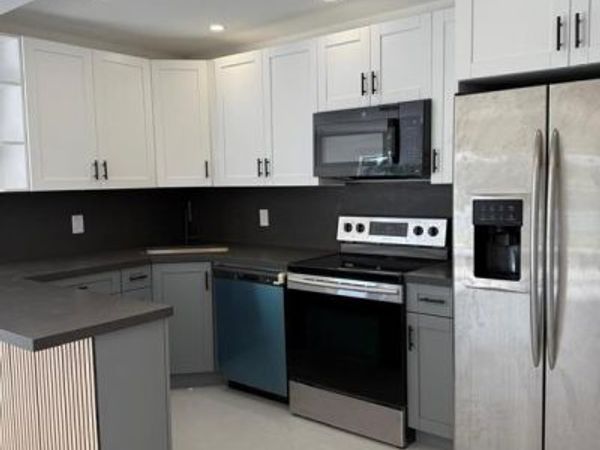 1054-1058 SW 2nd Street, Unit 1056, Hallandale Beach, FL 33009