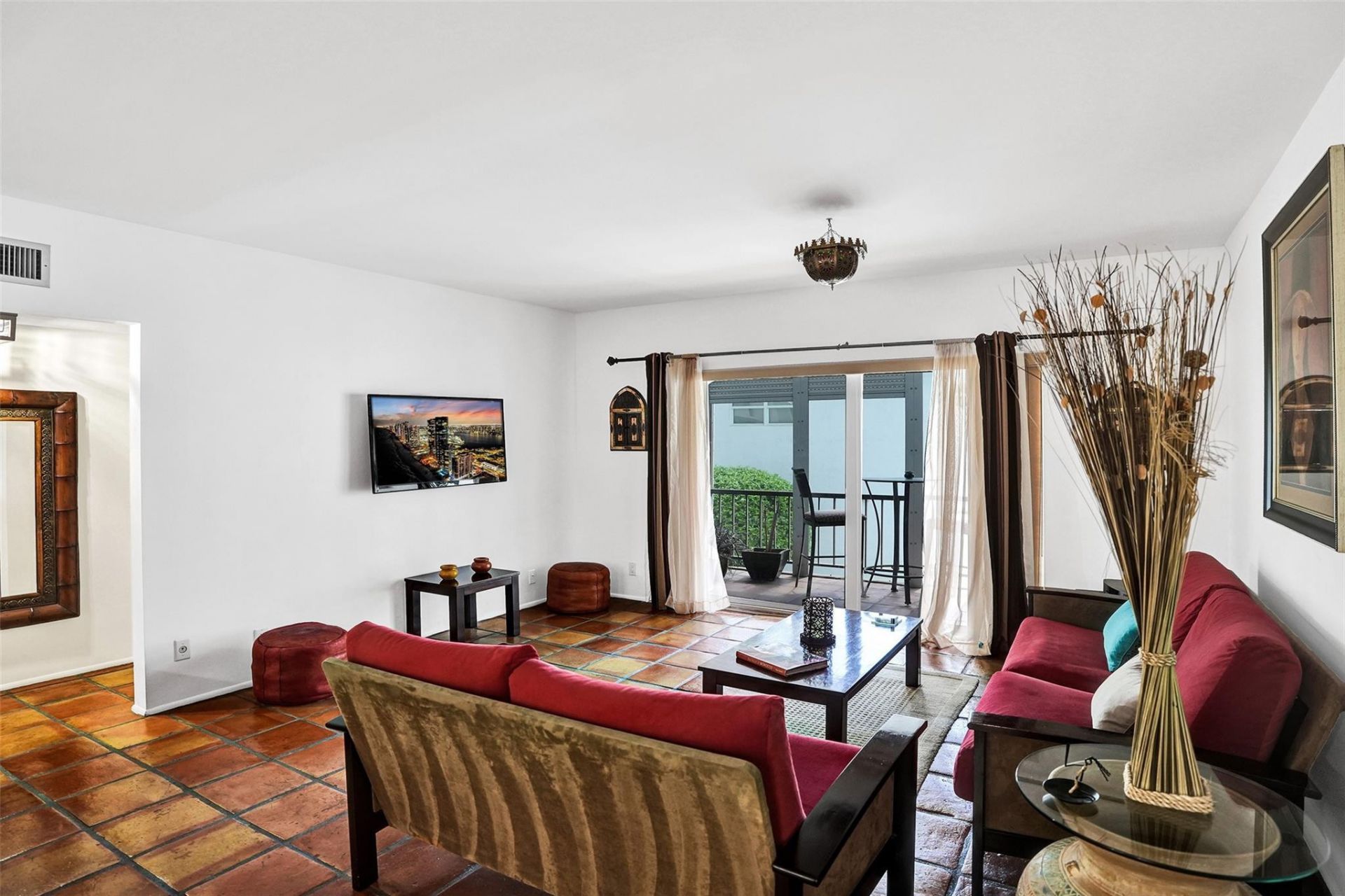 1212 SE 2nd Court, Unit 201, Fort Lauderdale, FL 33301 Photo