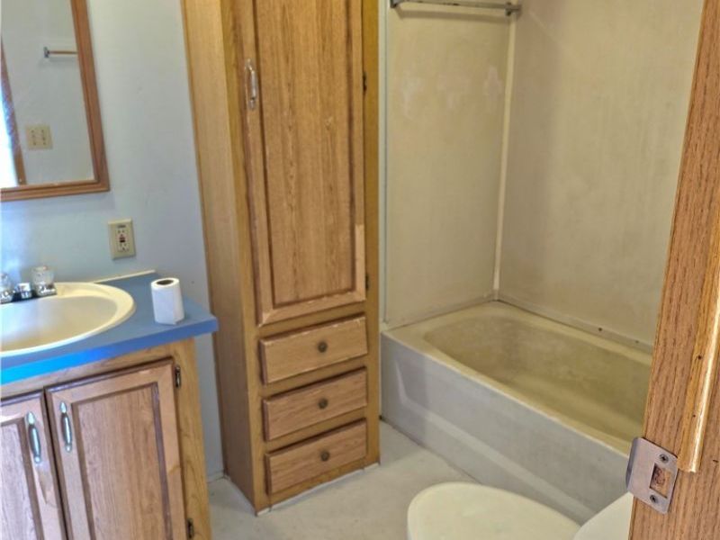 30335 Euclid Avenue, Unit #40 and #2, Wickliffe, OH 44092 Photo 12