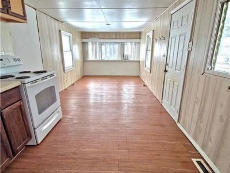 30335 Euclid Avenue, Unit #40 and #2, Wickliffe, OH 44092 Photo 3