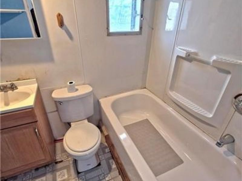 30335 Euclid Avenue, Unit #40 and #2, Wickliffe, OH 44092 Photo 6