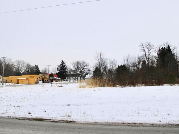 6086 COUNTY ROAD S, Sobieski, WI 54171