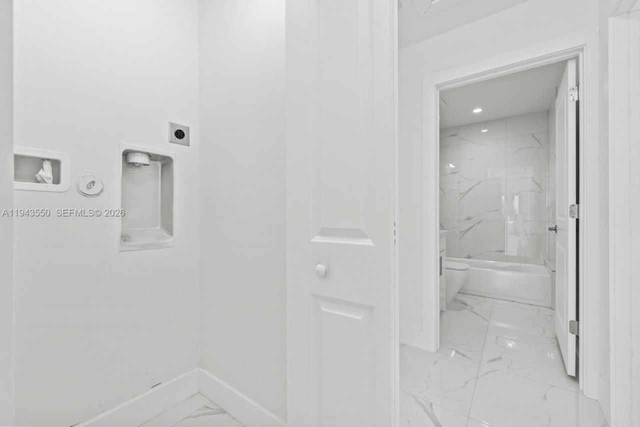 231 NW 3rd Ave , Florida City, FL 33034 Photo