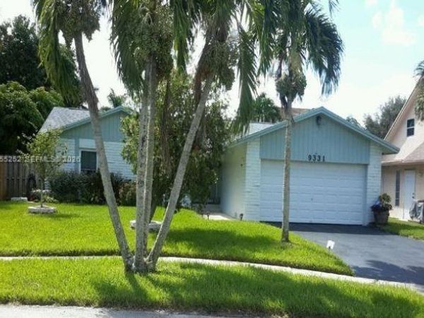 9331 NW 33rd Mnr , Sunrise, FL 33351