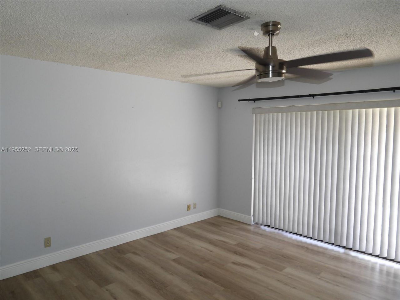 9331 NW 33rd Mnr, Sunrise, FL 33351 Photo