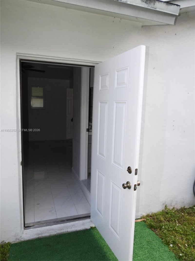 9331 NW 33rd Mnr, Sunrise, FL 33351 Photo