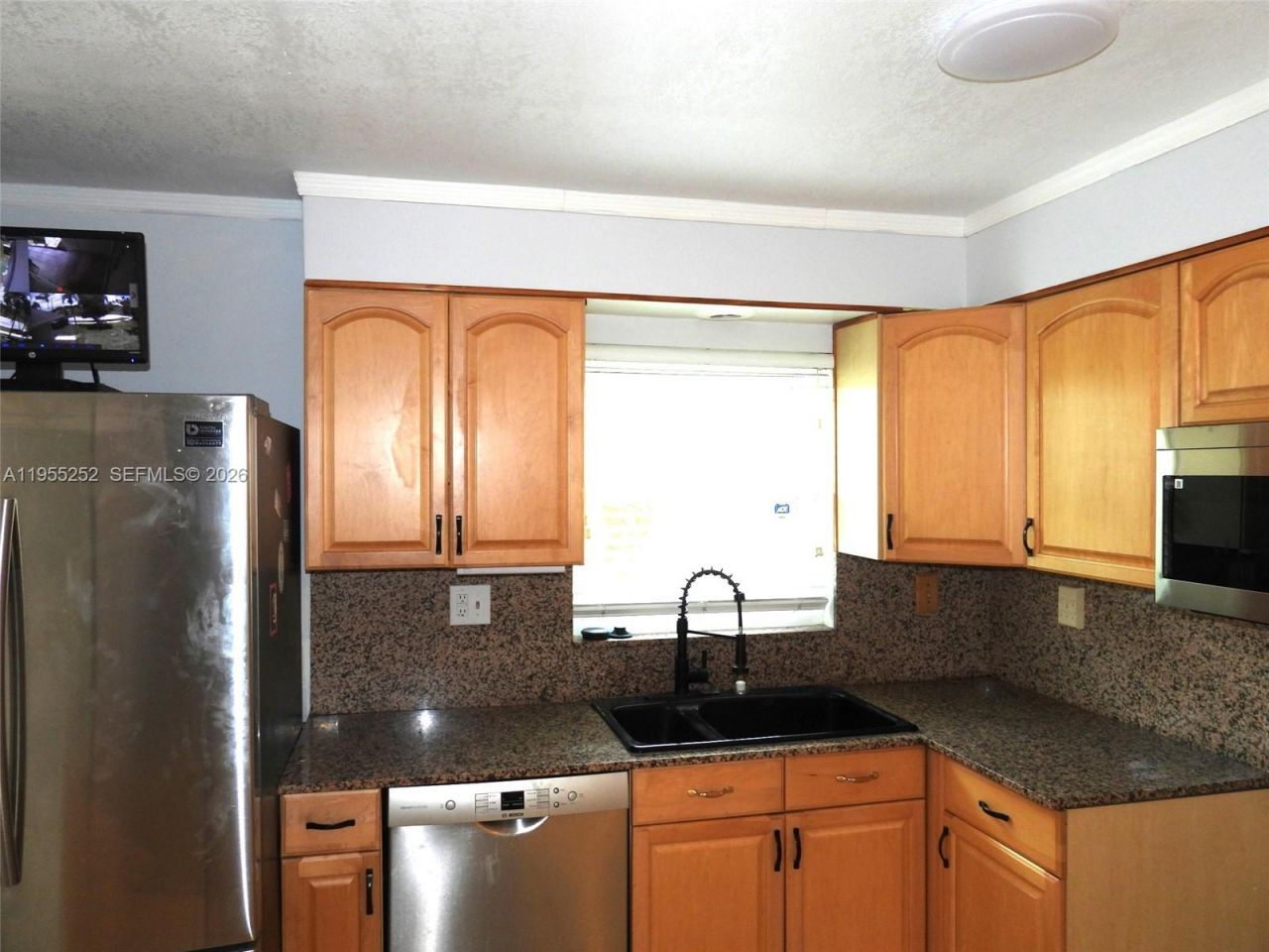 9331 NW 33rd Mnr, Sunrise, FL 33351 Photo