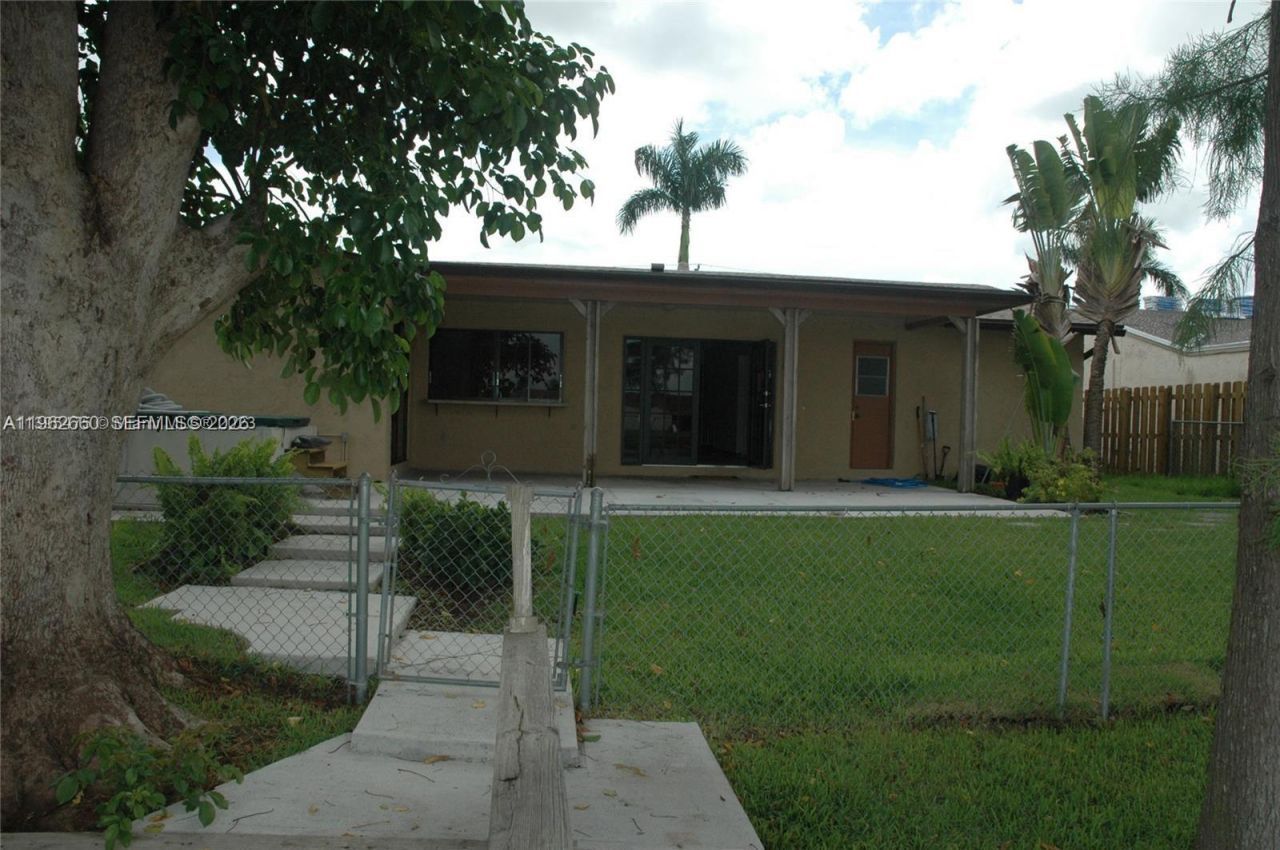 3941 NW 115th Ter, Sunrise, FL 33323 Photo