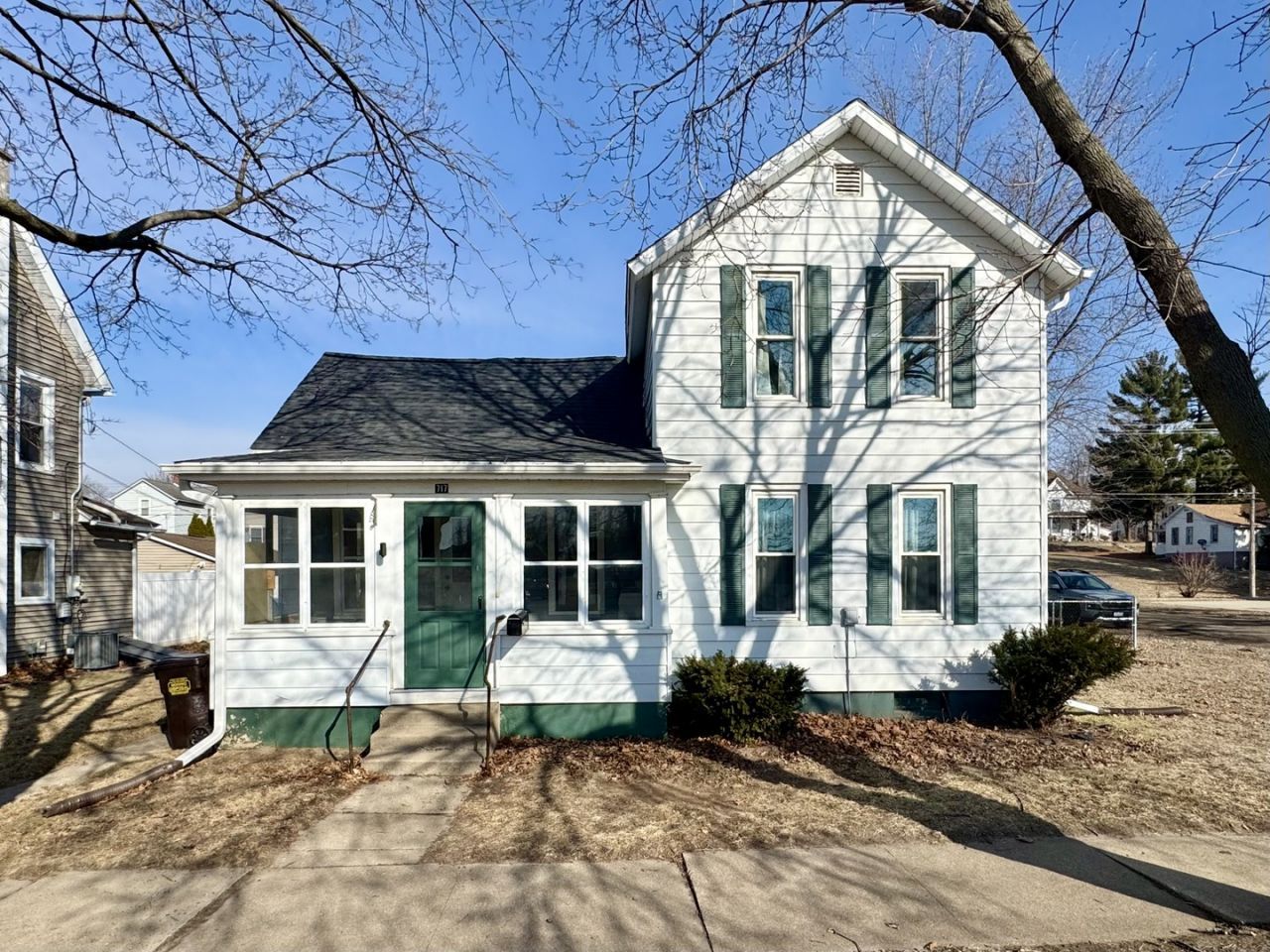 717 13th Avenue, Fulton, IL 61252 Main Photo