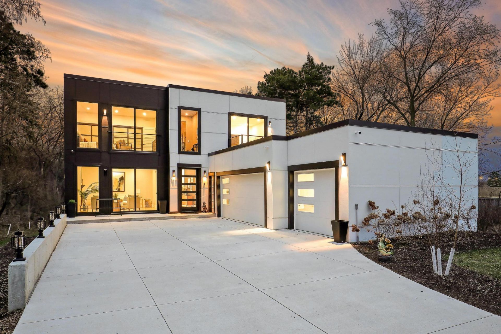 1125 Tyrol Trail, Golden Valley, MN 55416