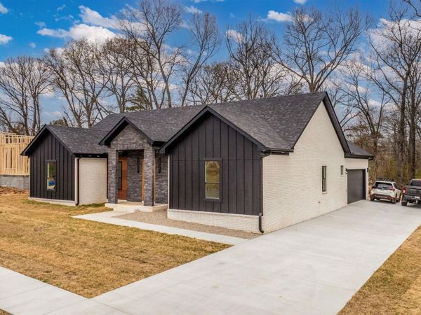 16 Avondale Road, Cabot, AR 72023