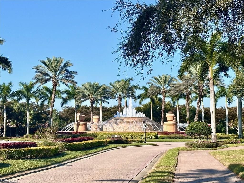 9270 Campanile Cir, Unit 102, Naples, FL 34114 Photo