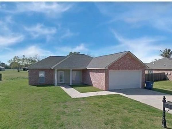 2125 BENEDETTO Lane, Port Allen, LA 70767