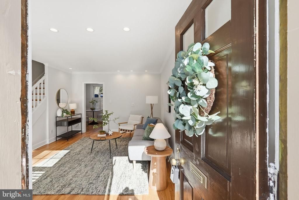 1414 S Barton Street S, Unit 453, Arlington, VA 22204 Main Photo