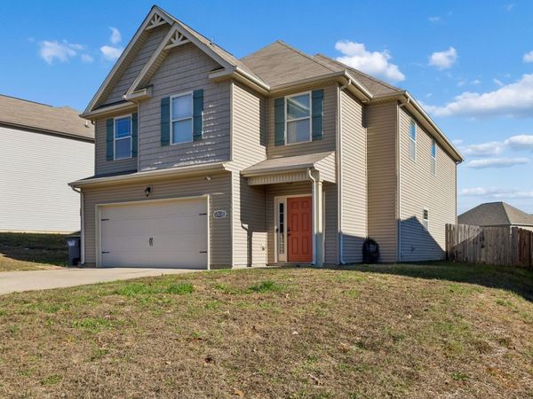 33531/2 N Henderson Way, Clarksville, TN 37042