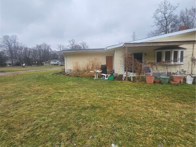 3750 Maplecrest Road, Woodmere, OH 44122 Photo 9