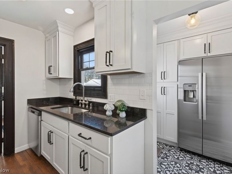 3339 Altamont Avenue, Cleveland, OH 44118 Photo 13