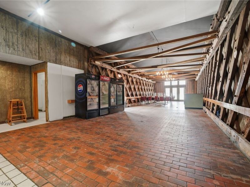 380 E Main, Andover, OH 44003 Photo 11