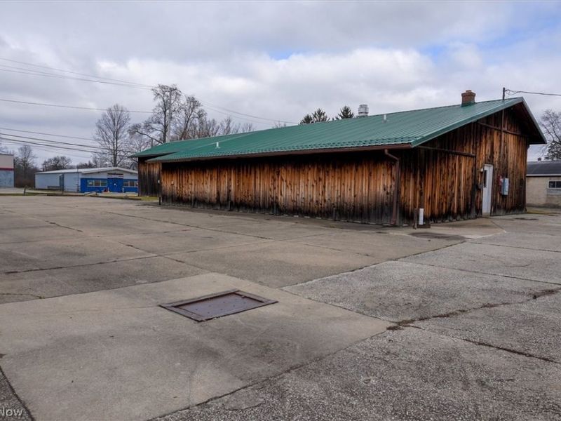 380 E Main, Andover, OH 44003 Photo 2