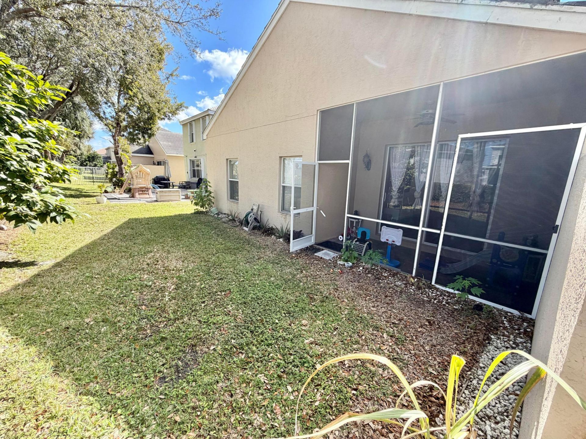 159 Berenger Walk, Royal Palm Beach, FL 33414 Photo