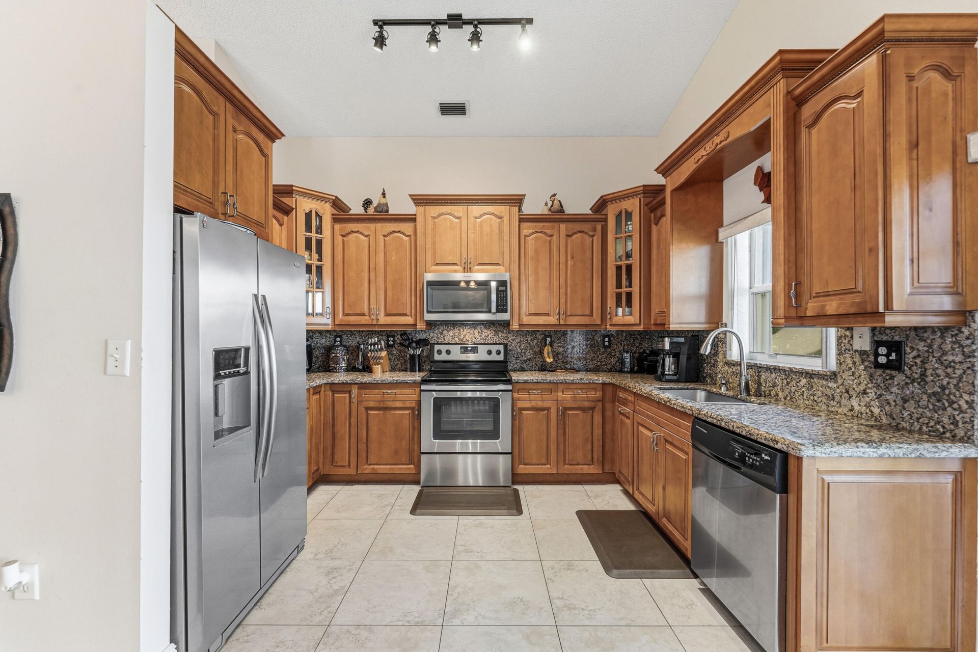 11827 SW 7th Street, Pembroke Pines, FL 33025 Photo