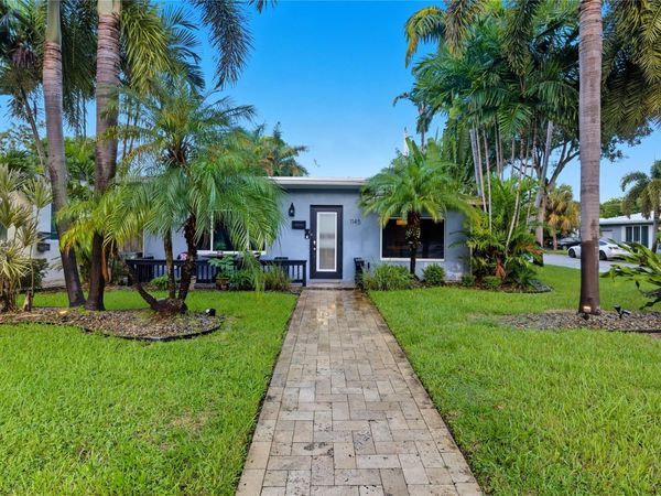 1145 NE 17th Way, Fort Lauderdale, FL 33304