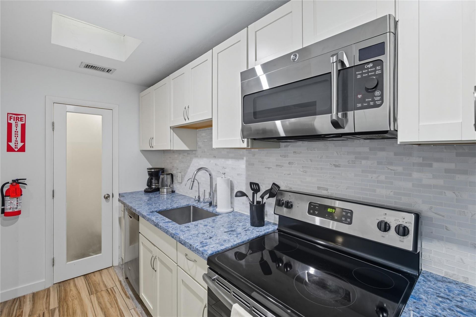 1145 NE 17th Way, Fort Lauderdale, FL 33304 Photo