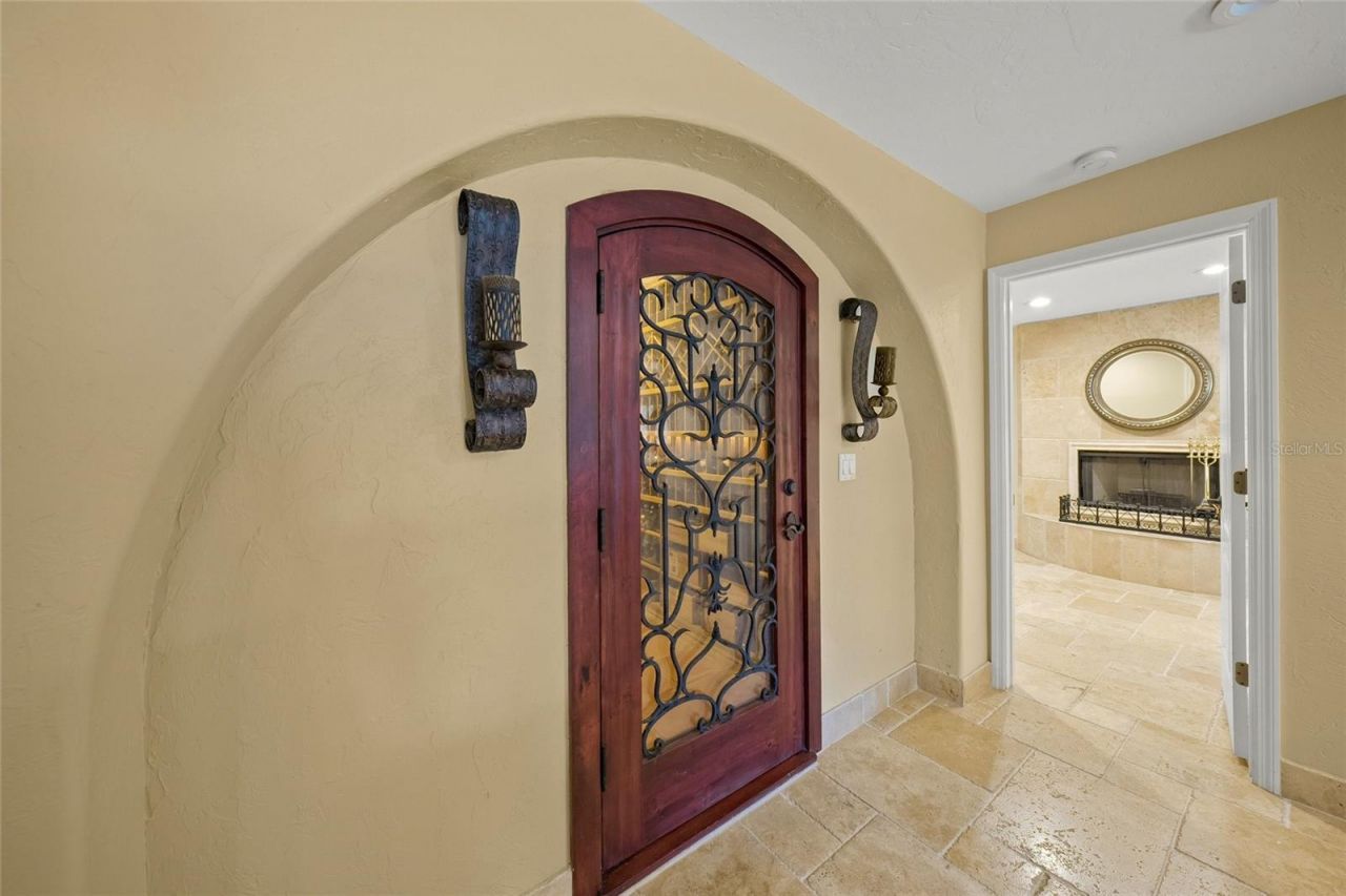 1634 N Lodge Drive, Sarasota, FL 34239 Photo