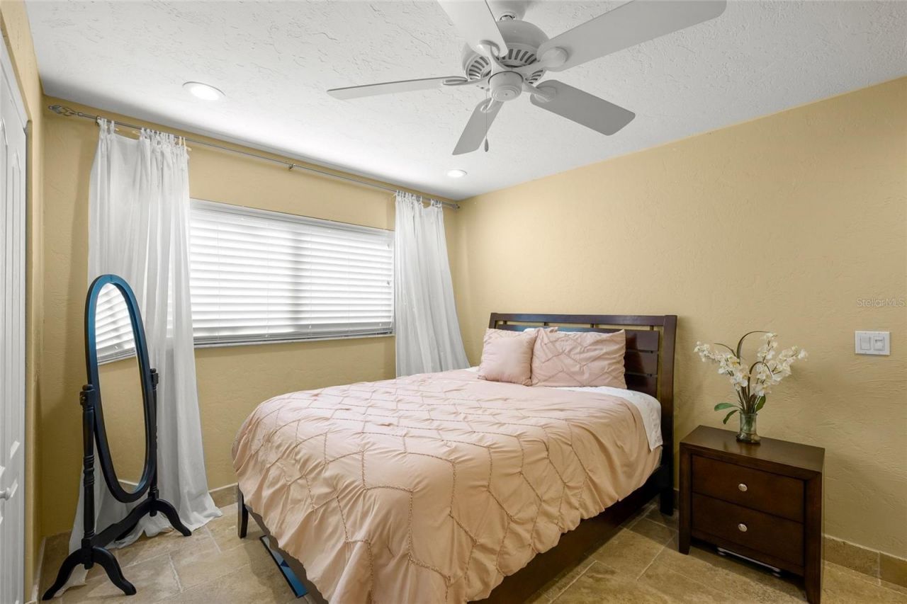 1634 N Lodge Drive, Sarasota, FL 34239 Photo