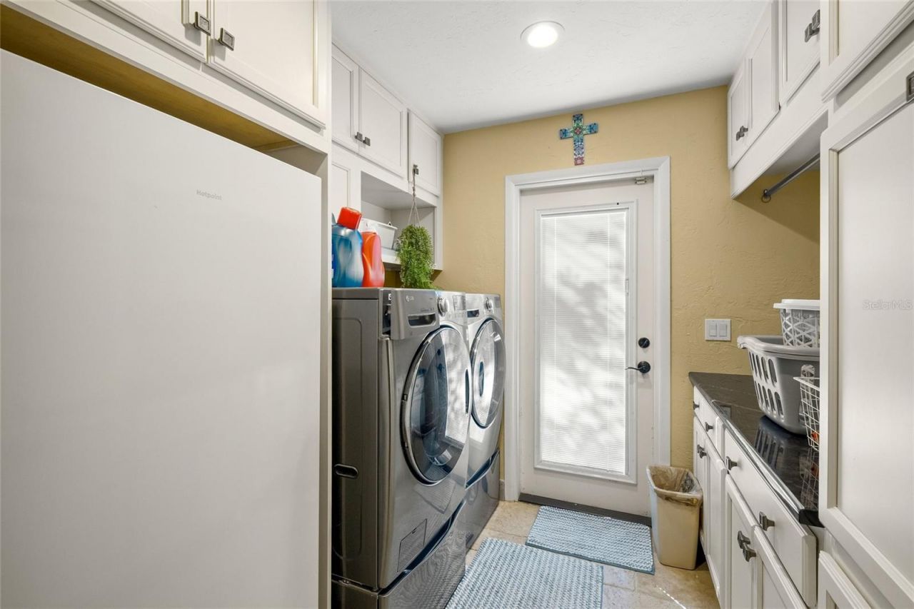 1634 N Lodge Drive, Sarasota, FL 34239 Photo