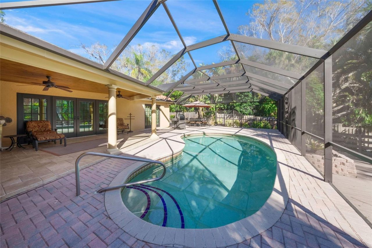 1634 N Lodge Drive, Sarasota, FL 34239 Photo