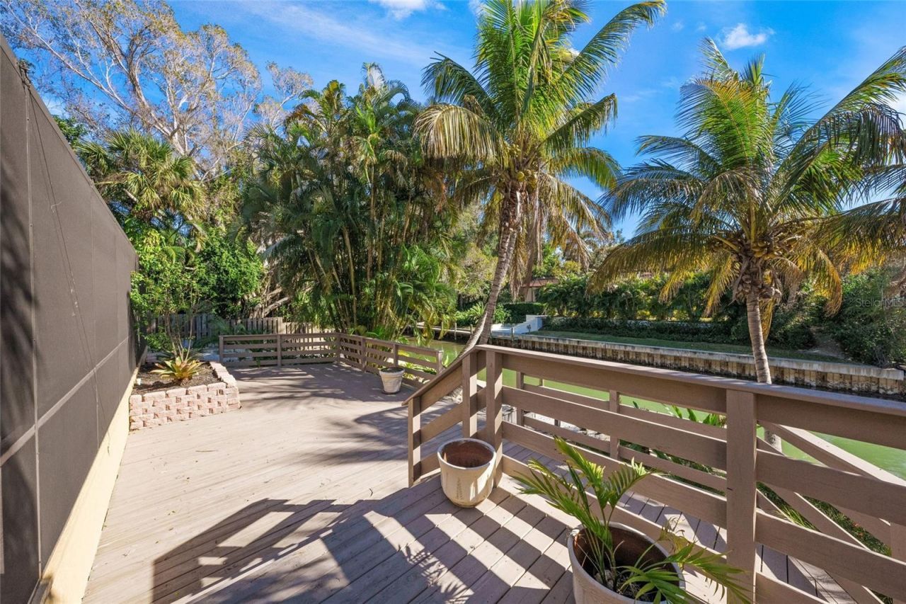 1634 N Lodge Drive, Sarasota, FL 34239 Photo