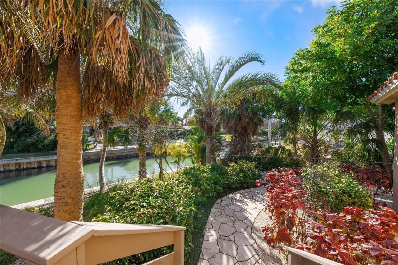 1634 N Lodge Drive, Sarasota, FL 34239 Photo