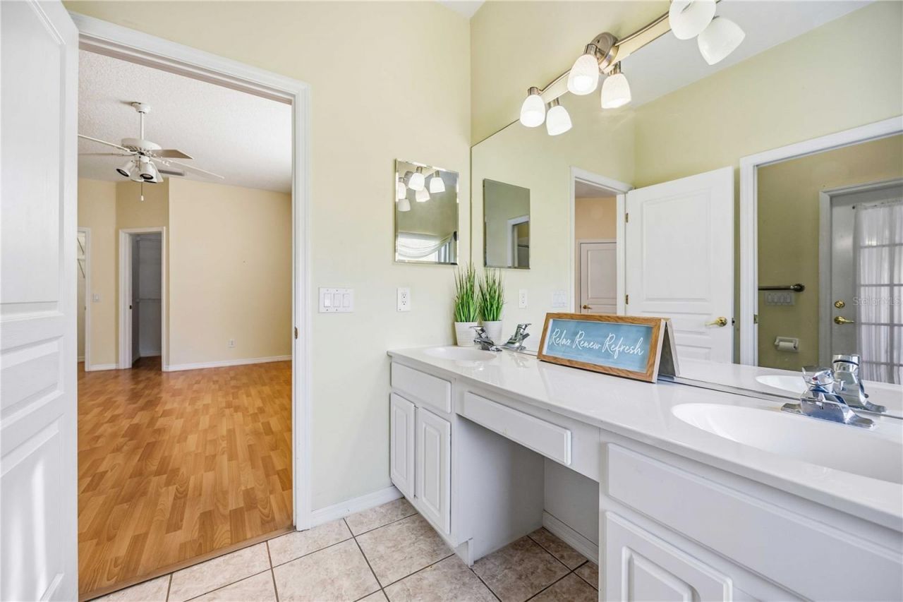 138 Braemar Avenue, Venice, FL 34293 Photo