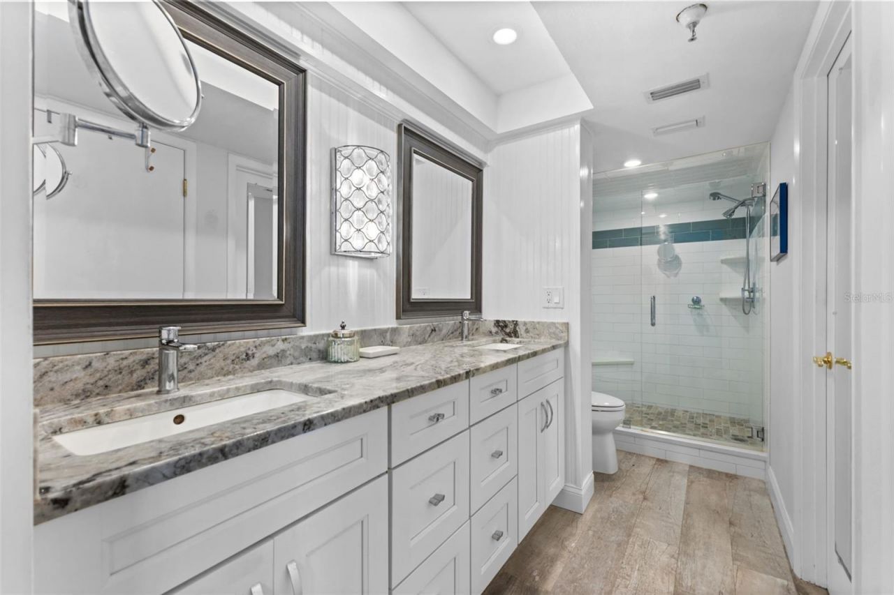 16332 Gulf Boulevard, Unit 2B, Redington Beach, FL 33708 Photo