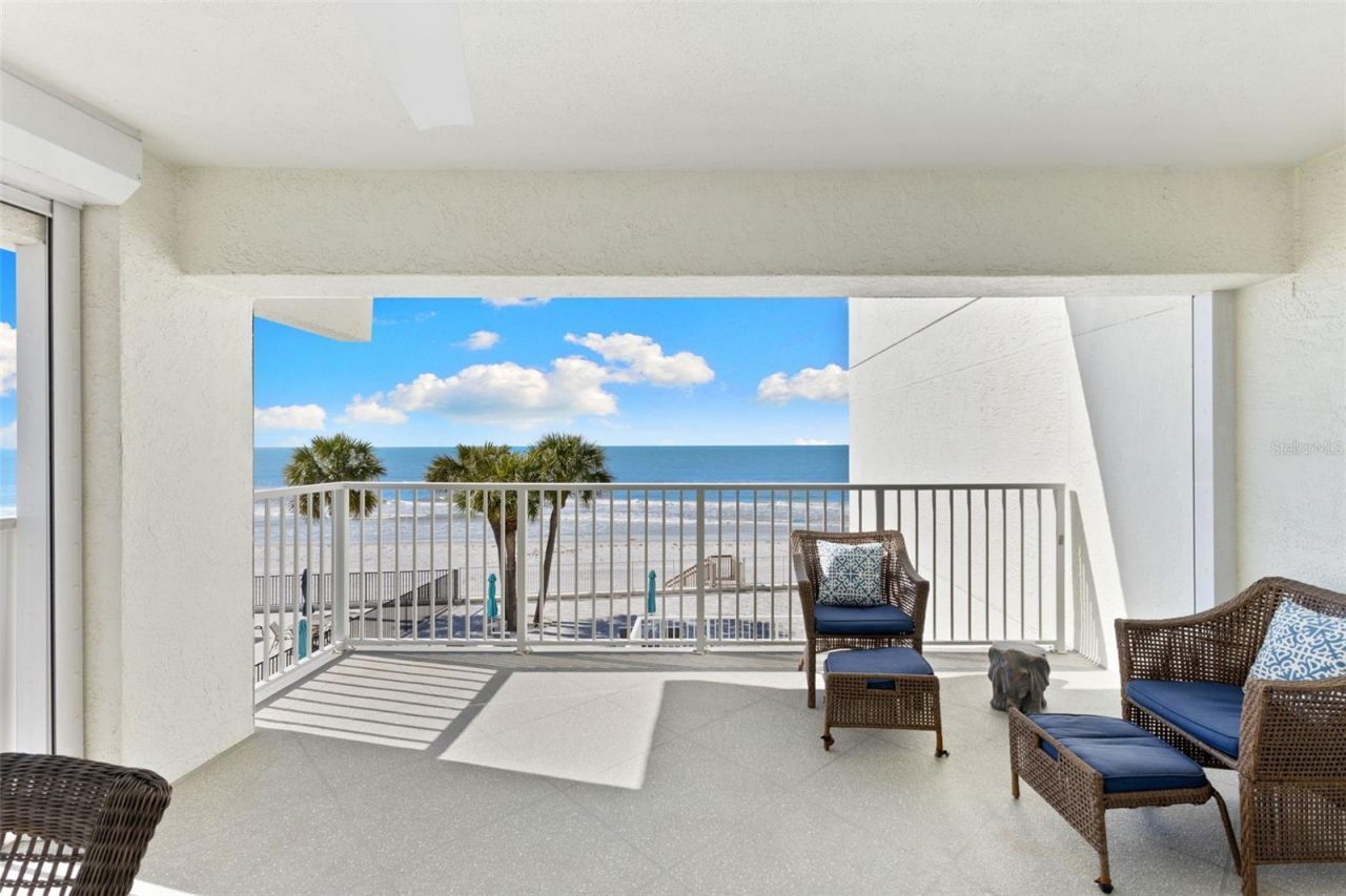 16332 Gulf Boulevard, Unit 2B, Redington Beach, FL 33708 Photo