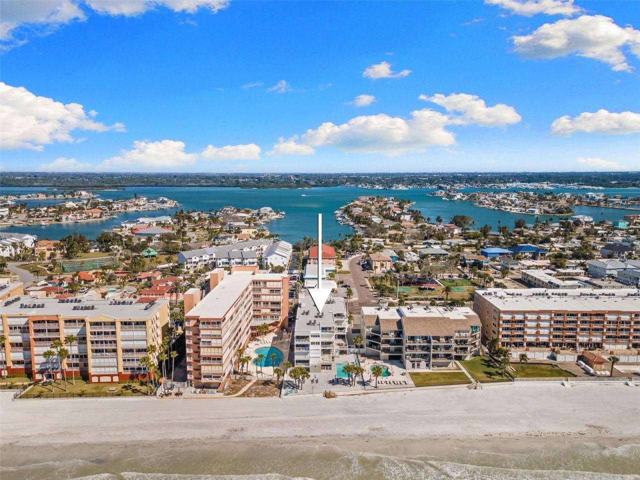 16332 Gulf Boulevard, Unit 2B, Redington Beach, FL 33708 Photo