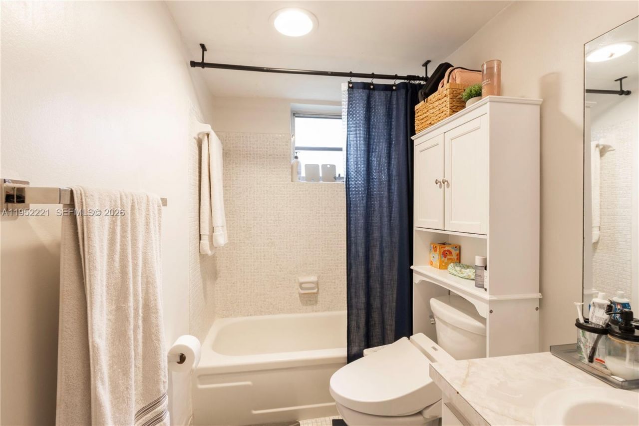 9490 SW 77th Ave , Unit N1, Miami, FL 33156 Photo