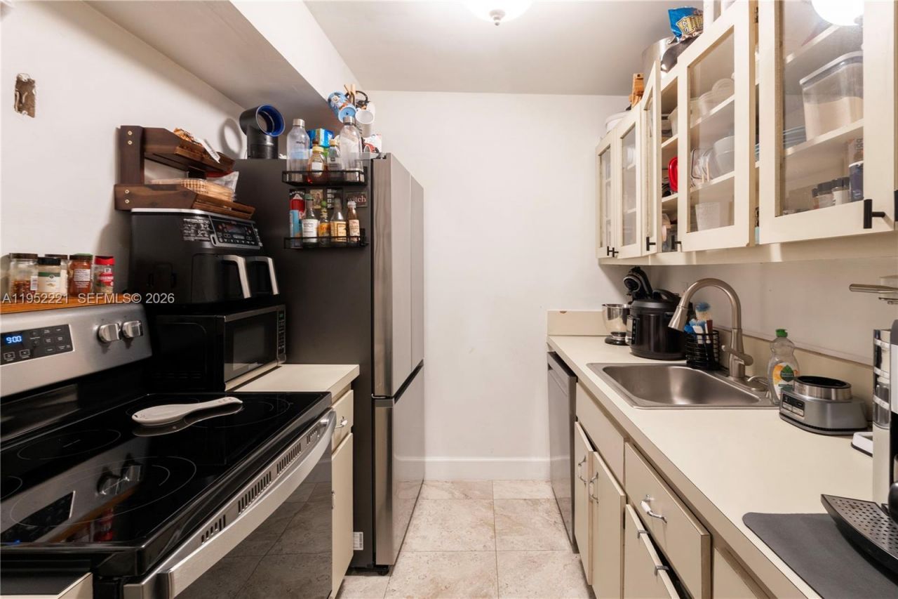 9490 SW 77th Ave , Unit N1, Miami, FL 33156 Photo