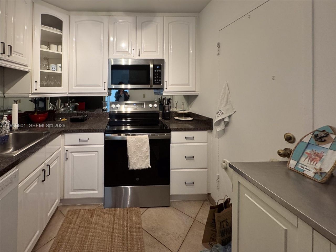 800 West Ave, Unit 823, Miami Beach, FL 33139 Photo