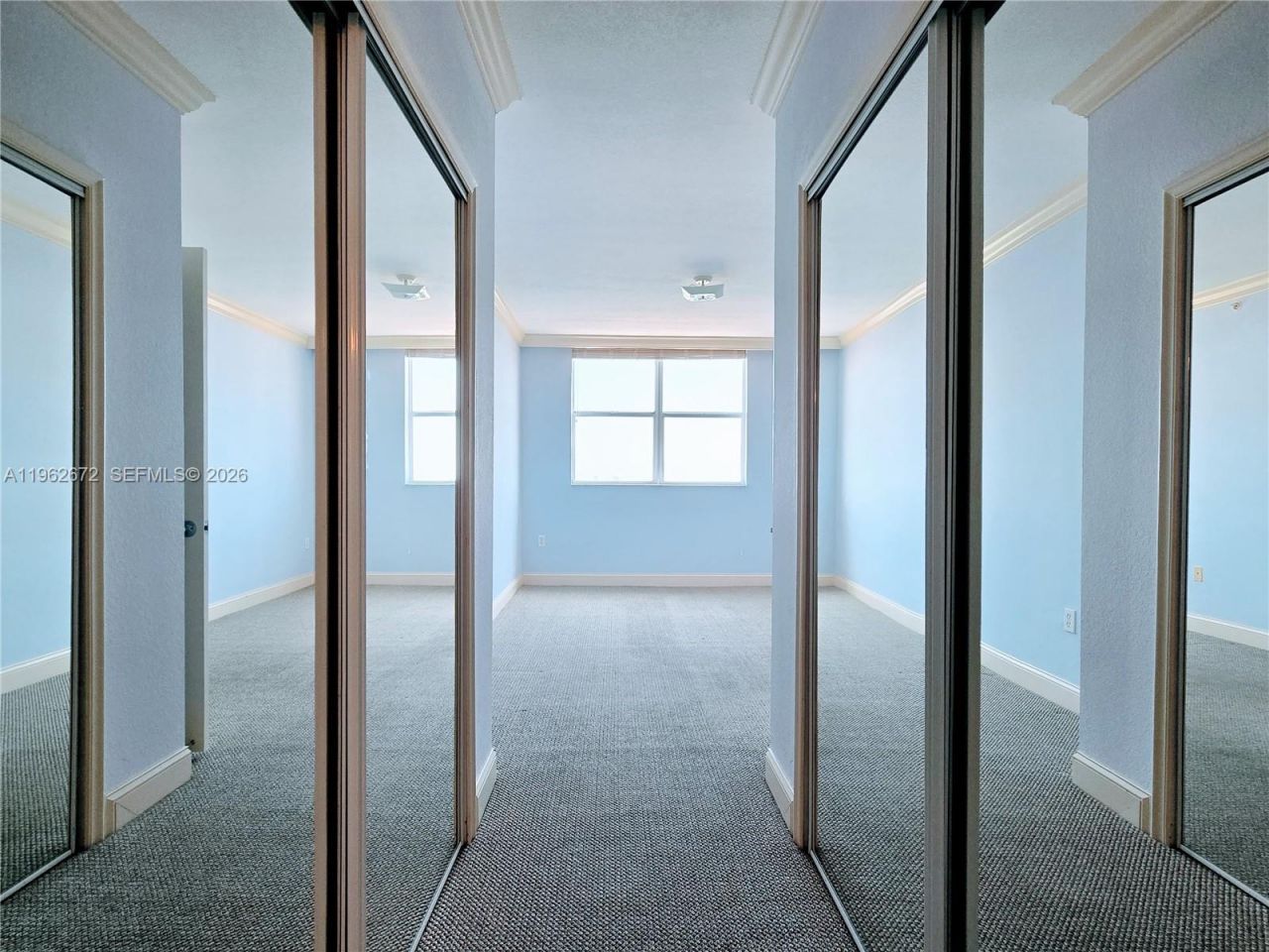 1625 Kennedy Cswy , Unit 1207C, North Bay Village, FL 33141 Photo