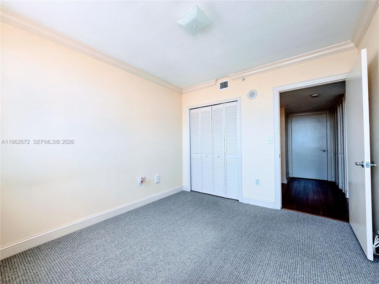 1625 Kennedy Cswy , Unit 1207C, North Bay Village, FL 33141 Photo