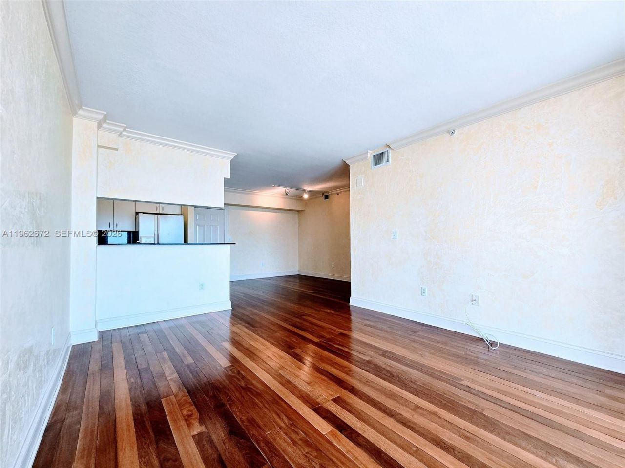 1625 Kennedy Cswy , Unit 1207C, North Bay Village, FL 33141 Photo