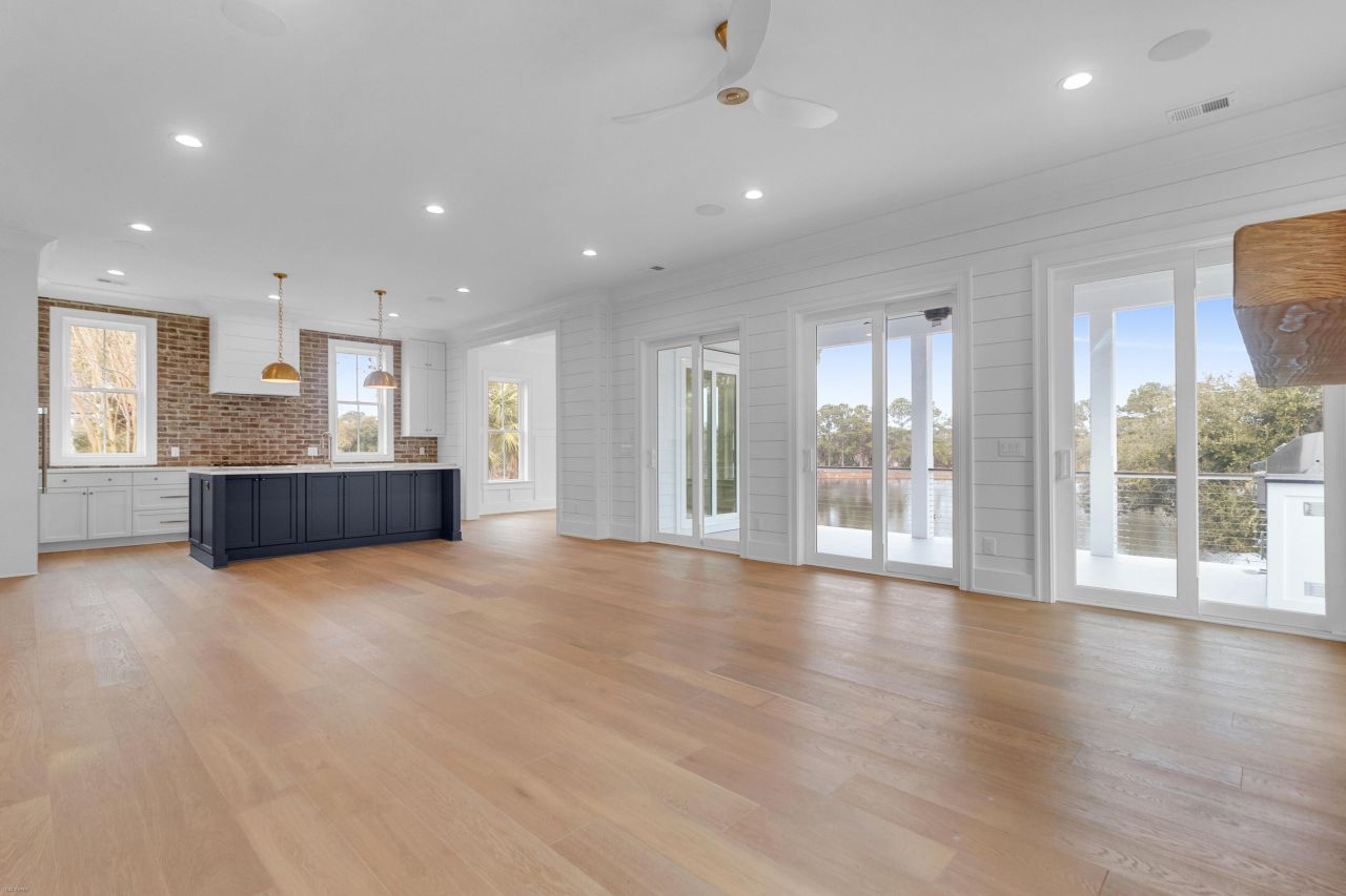 4176 Victory Pointe Drive Photo 19