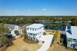 4176 Victory Pointe Drive photo 4